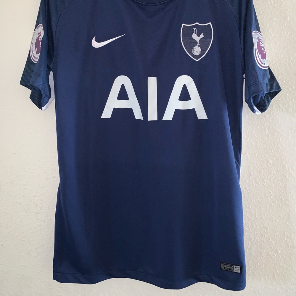 Tottenham Hotspurs Harry Kane Nike Soccer Jersey - Picture 2 of 4